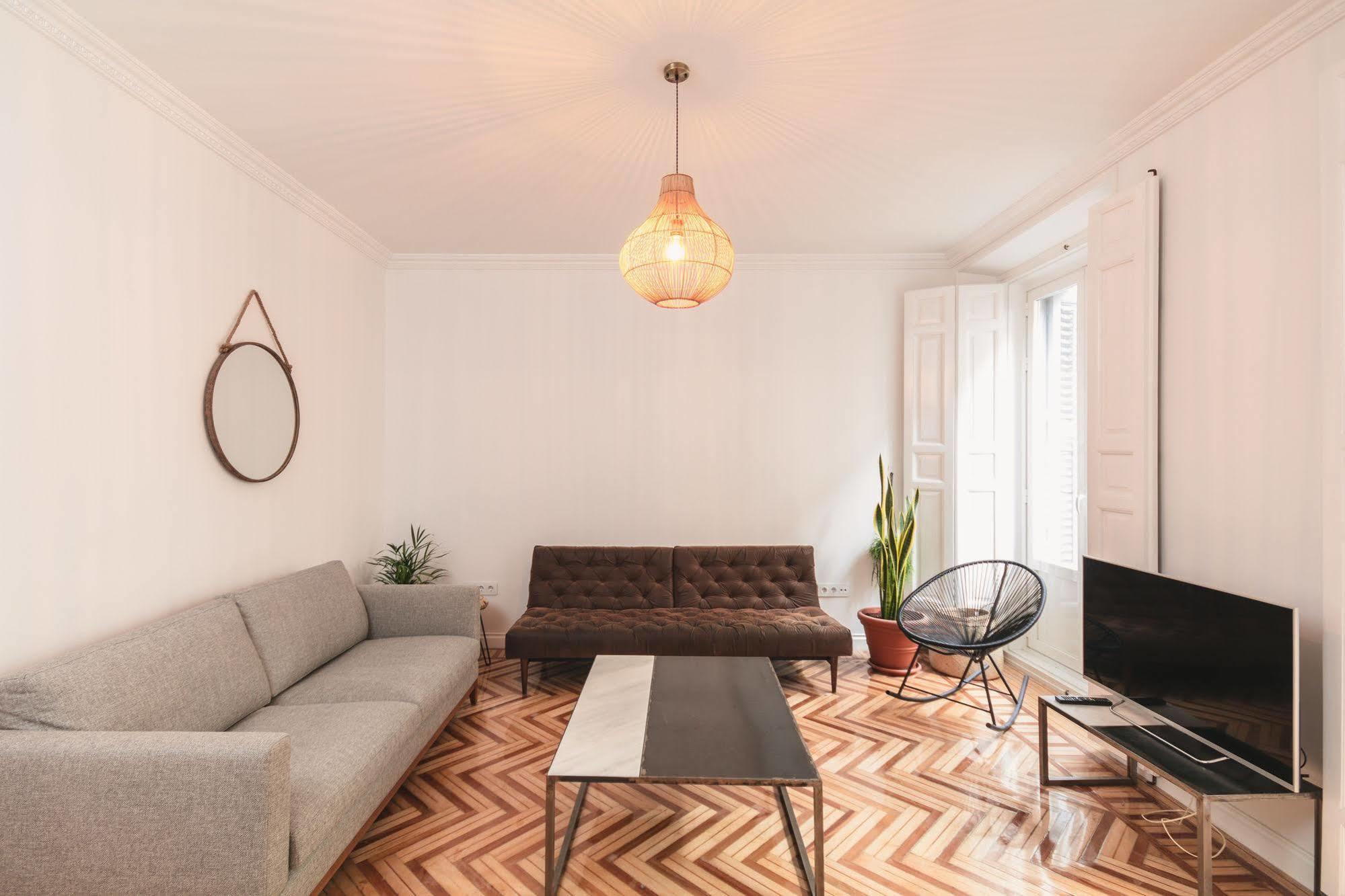 Fuencarral Apartment Madrid Ngoại thất bức ảnh