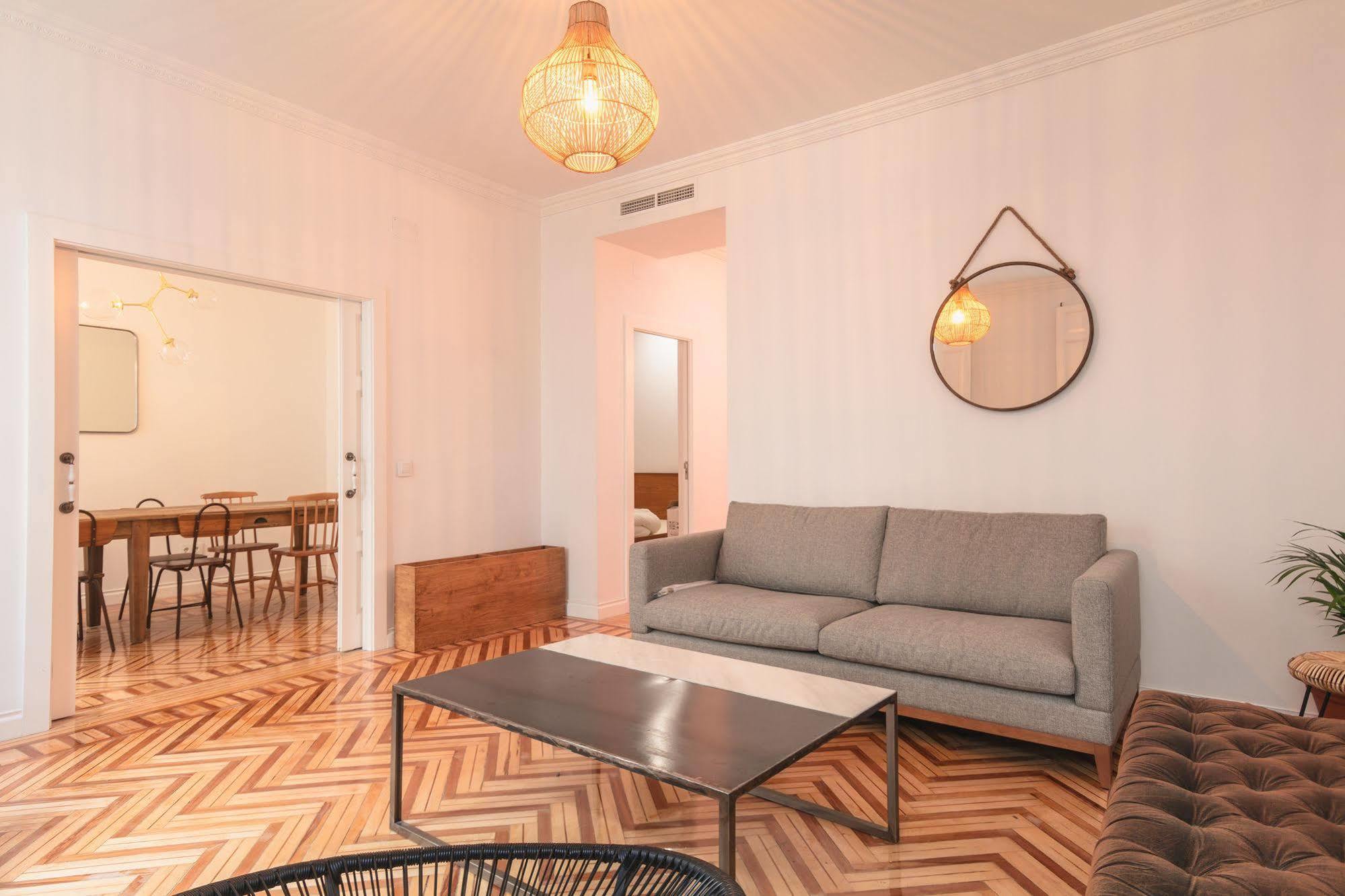 Fuencarral Apartment Madrid Ngoại thất bức ảnh