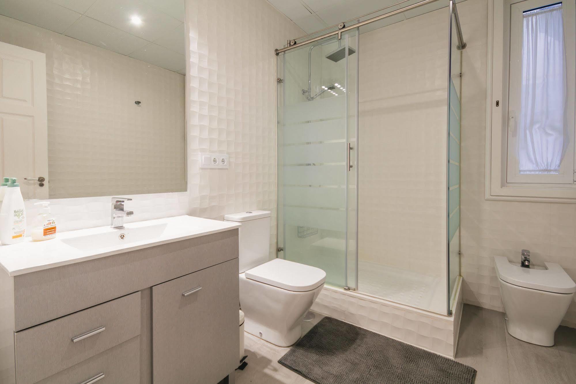 Fuencarral Apartment Madrid Ngoại thất bức ảnh