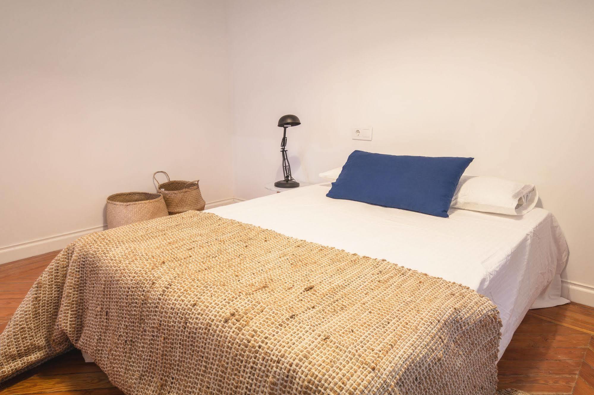 Fuencarral Apartment Madrid Ngoại thất bức ảnh